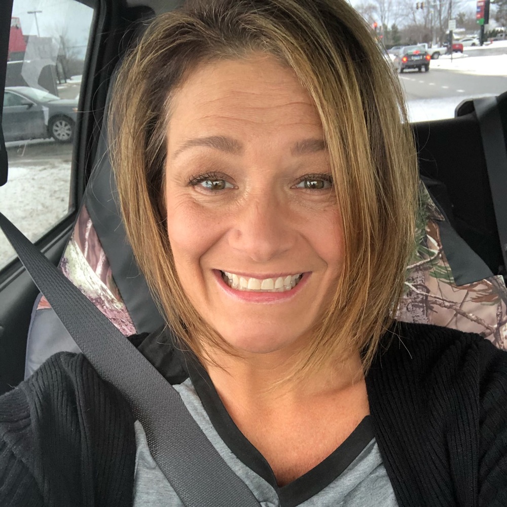 Meet your Posher, Stephanie